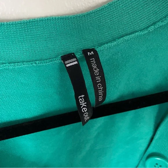 take out | Green Button-Up Women's Sweater | Size Medium - Picture 6 of 7
